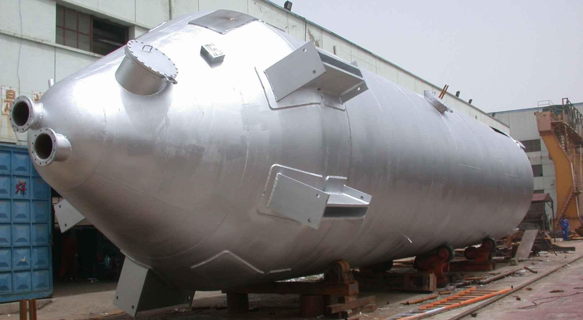 Storage pressure vessel